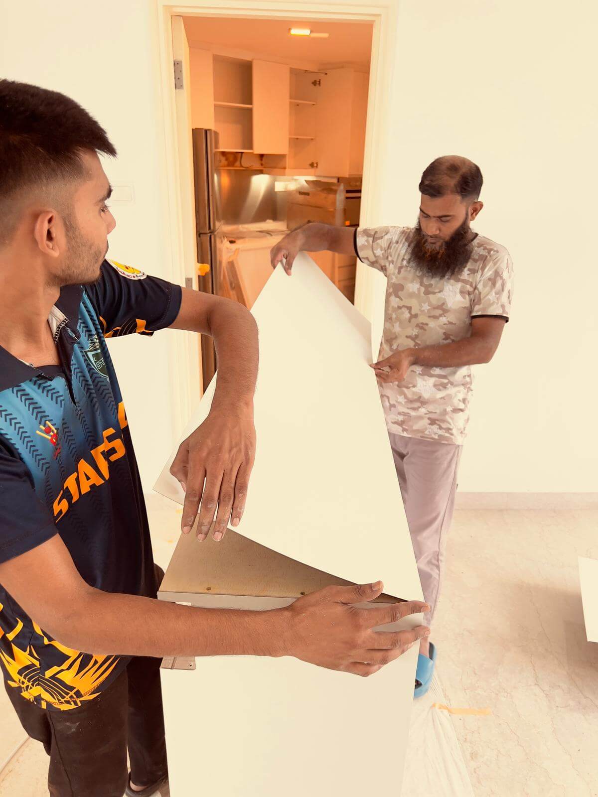 Preparing and installing carpentry service